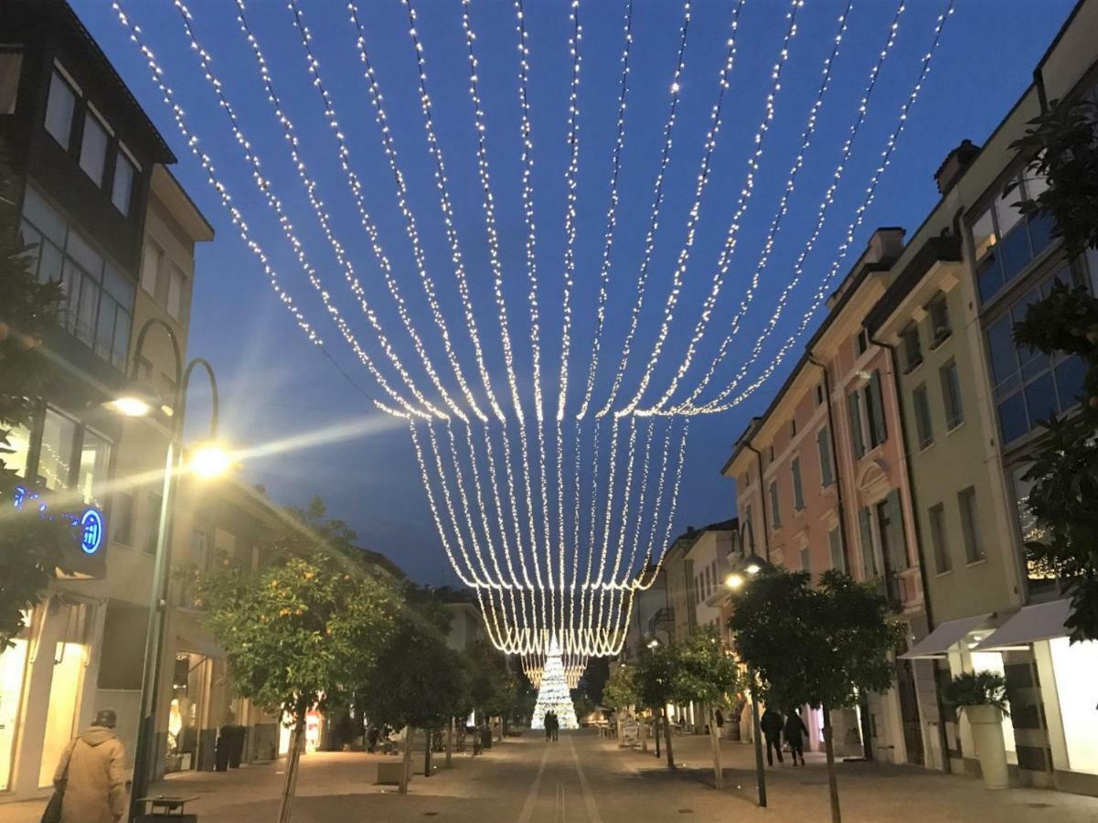 Casa Nika Riva del Garda Exterior foto